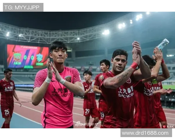 上海上港后备队与天津权健后备队精彩对决展现年轻球员风采